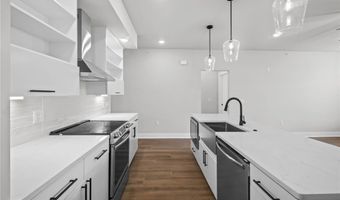 3319 SE MP Pkwy 203, Bentonville, AR 72712