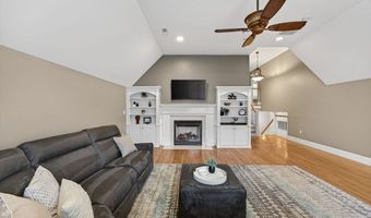 3 Caileigh Ct 3, Andover, MA 01810