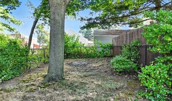 2216 Eastlawn Ave, Akron, OH 44305
