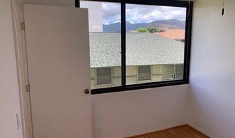 825 Coolidge St 204, Honolulu, HI 96826