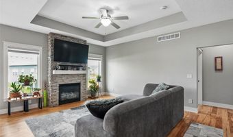 3312 13th Ave SE, Altoona, IA 50009