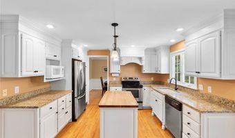 100 Rollingwood St, Amherst, NY 14221