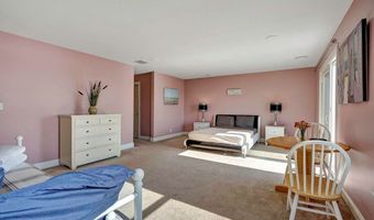 2140 W Riverside Dr, Atlantic City, NJ 08401