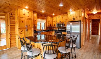 332 Allan St, Allison, IA 50602