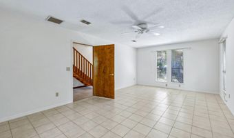 1875 LIVE OAK Ln, Atlantic Beach, FL 32233