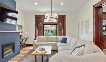 105 E 4th St, Augusta, KY 41002