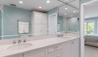 11 CHESAPEAKE Lndg, Annapolis, MD 21403