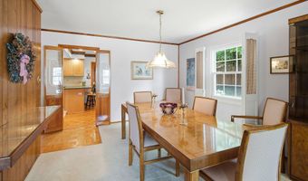 95 Idlebrook Ln, Aberdeen, NJ 07747