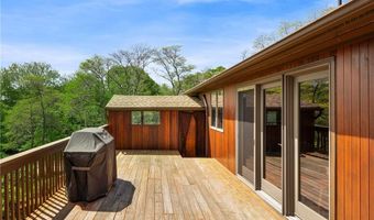 11 Cove Rd, Narragansett, RI 02882