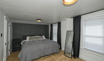 1033 Herberich Ave, Akron, OH 44301