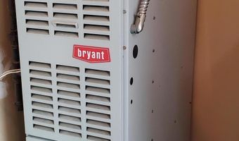 1354 Fox Pointe Cir, Ann Arbor, MI 48108