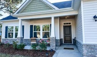 1245 Whitney Dr, Aberdeen, NC 28315
