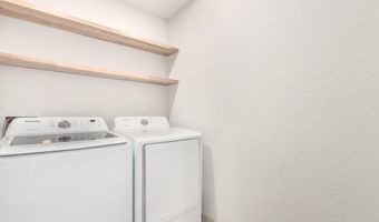 2085 N SUNSET Dr, Chandler, AZ 85225