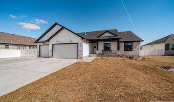 576 Hollow Dr, Ammon, ID 83401