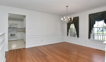 8 AUTUMNWOOD Way, Lewes, DE 19958