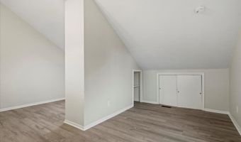3 Telemark Dr 10, Alloway, NJ 07462