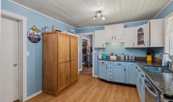 6328 River Rd, Clark Fork, ID 83811