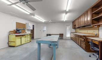 1300 NW 5th St, Andrews, TX 79714