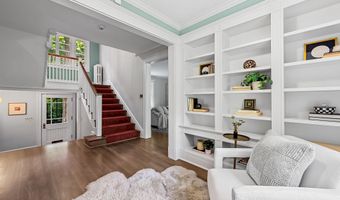 401 EDGEVALE Rd, Baltimore, MD 21210