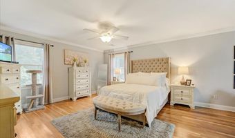 51 Normandy Ct, Middletown, NJ 07748