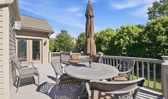 105 Morning Mist Dr, Aliquippa, PA 15001