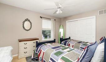 27 Galloping Brook Rd, Allentown, NJ 08501