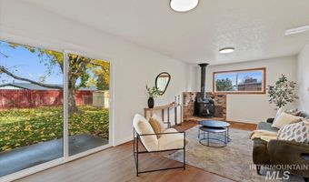 204 Hilldrop St, Caldwell, ID 83605