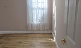 61 Sandpiper Rd, Barnegat, NJ 08005