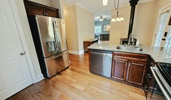 9770 Springhill Farms Dr, Alexander, AR 72002