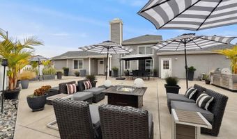 6951 Quiet Cove Dr, Carlsbad, CA 92011