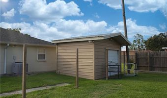 1433 PERRIN Dr, Arabi, LA 70032