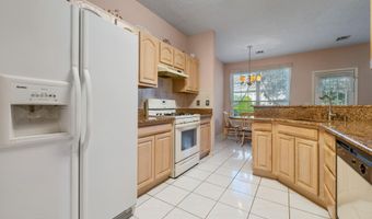 11 Nautical Ct, Bayville, NJ 08721