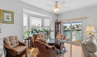 12 Blue Heron Ln, Bayville, NJ 08721