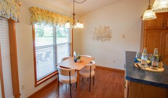 101 Serenity Dr, Alton, IL 62002