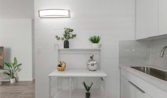 747 Kinau St DH21, Honolulu, HI 96813