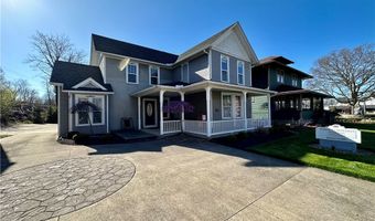 260 S Main St, Amherst, OH 44001