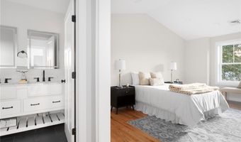 156 Potter St, Cranston, RI 02910