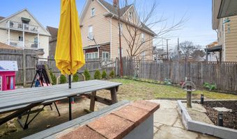 369 Park St, Bridgeport, CT 06606