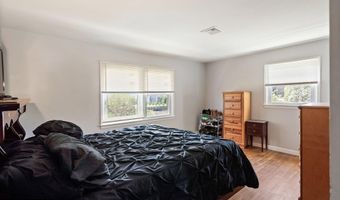 1108 Anchor Ave, Beachwood, NJ 08722