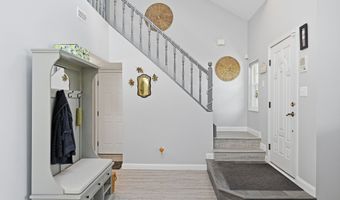 275 Inland Cir, Avon, IN 46123