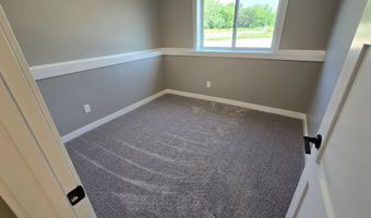 1801 12th Ave NE, Austin, MN 55912