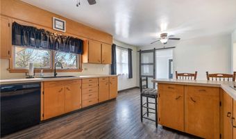 300 Homeworth Rd, Alliance, OH 44601