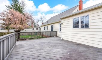 1871 Harding Dr, Wickliffe, OH 44092