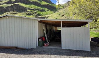 17082 Snake River Rd, Asotin, WA 99402