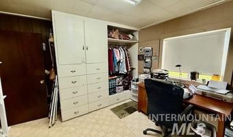 908 Pine St, Anatone, WA 99401