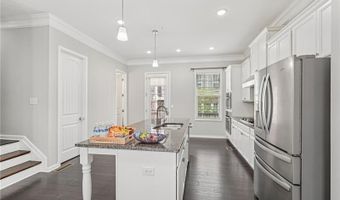 741 Topsail Ln, Alpharetta, GA 30005
