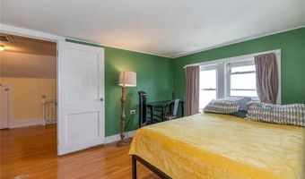 71 Clarence St, Cranston, RI 02910