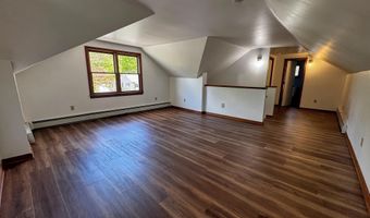 935 Gage St, Bennington, VT 05201