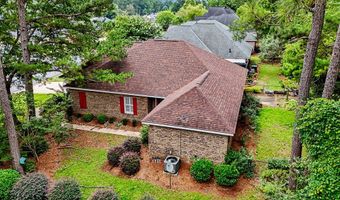 1911 Regalwood Dr, Albany, GA 31721