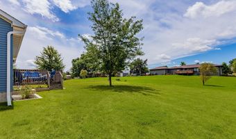 938 15th St SE, Altoona, IA 50009